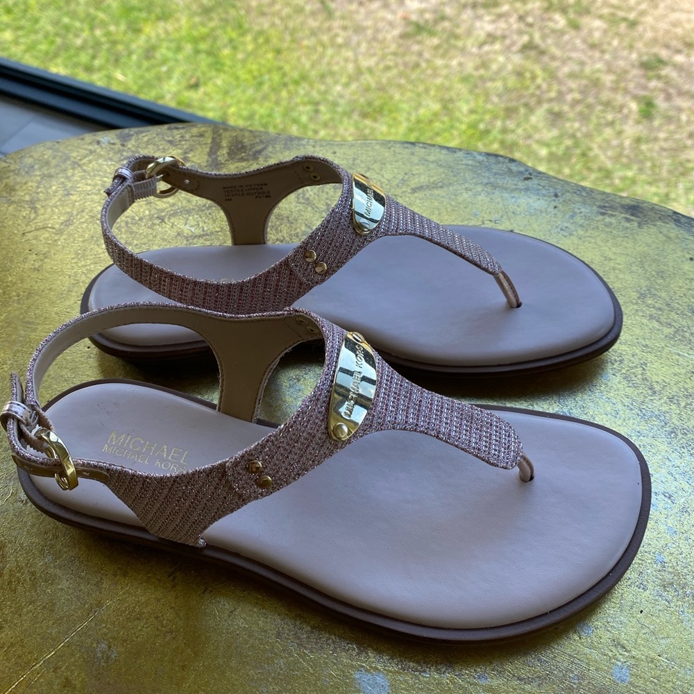 Micheal Kors Sandals New
